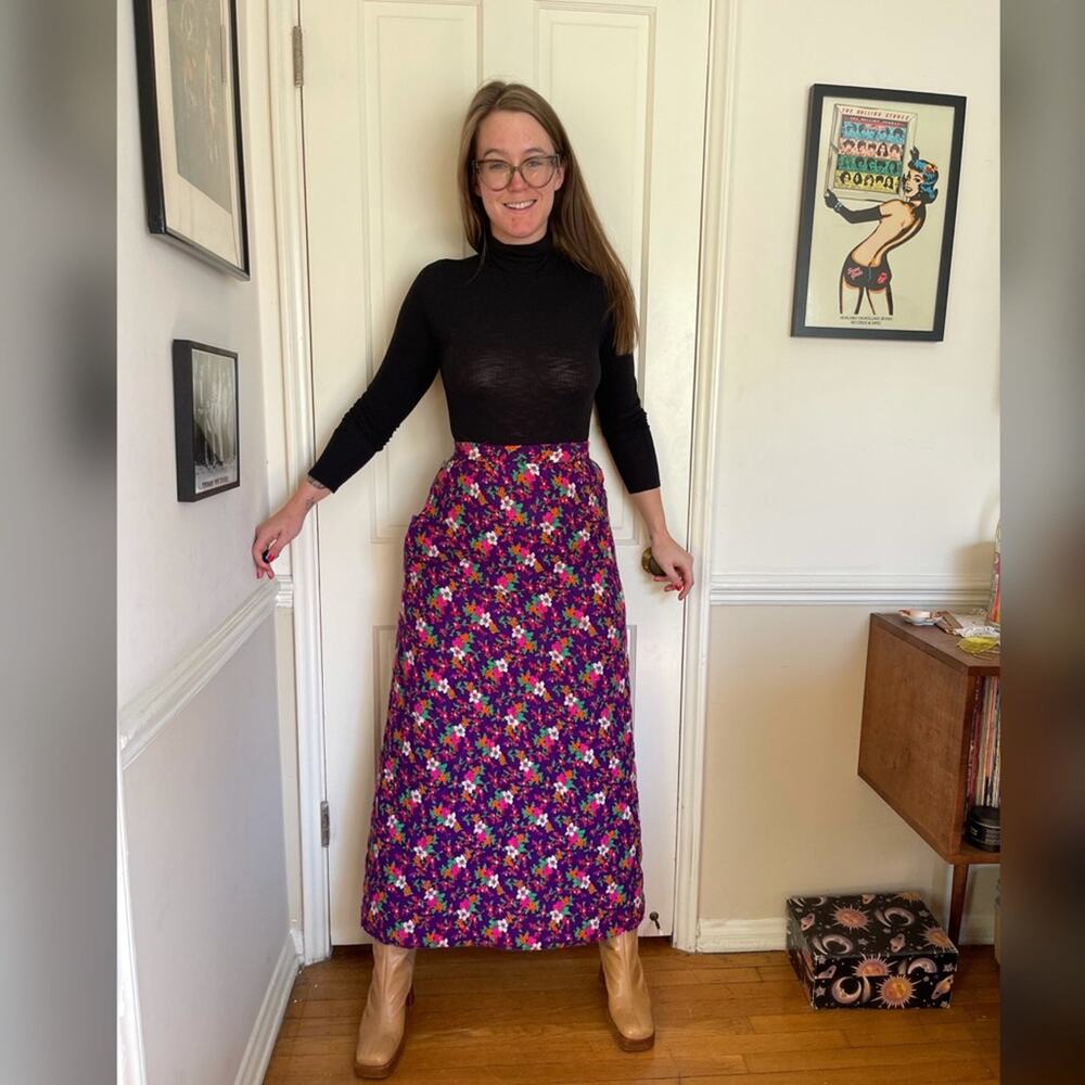 70s Vintage Mr. B Purple Floral Quilted Skirt - Picture 2 of 8